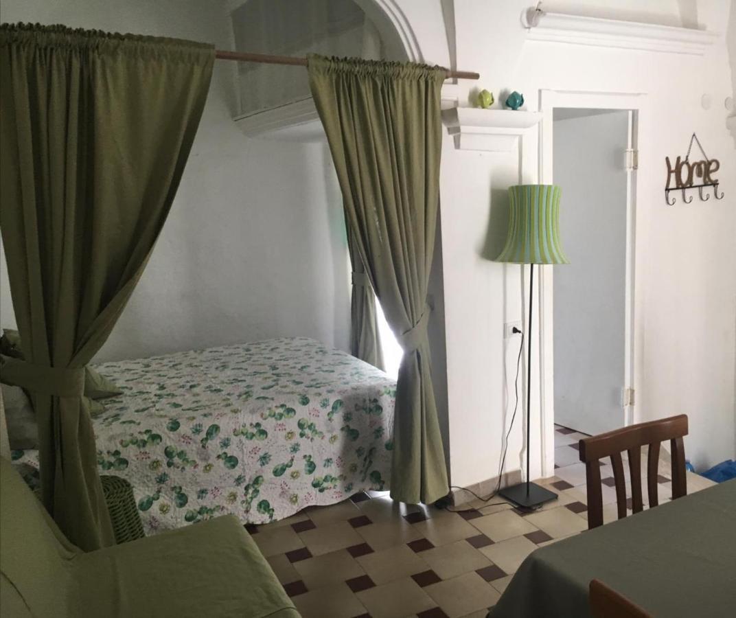Casa La Chicca Di Gina Appartement Ostuni Buitenkant foto